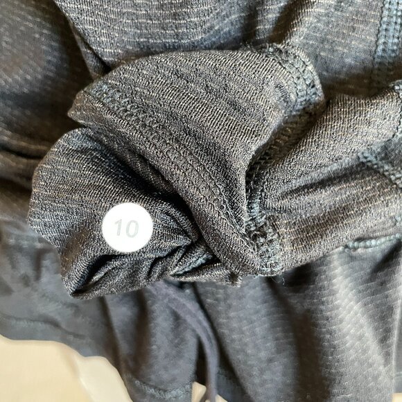 Lululemon Women's Mind Over Matter Black RuffleTank Drawstring Waist, Size 10 - Picture 7 of 7